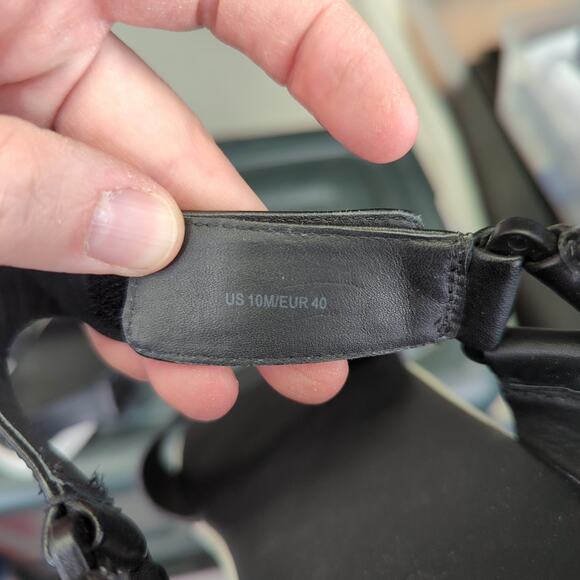 Vince Blyton Black Leather Walking Sandals Women's Size 10 Open Toe Gorpcore - Picture 8 of 8